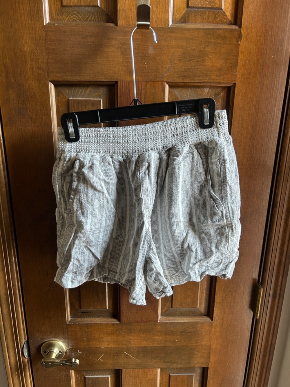 Briggs New York Gray Striped Smocked High-Waist Shorts
